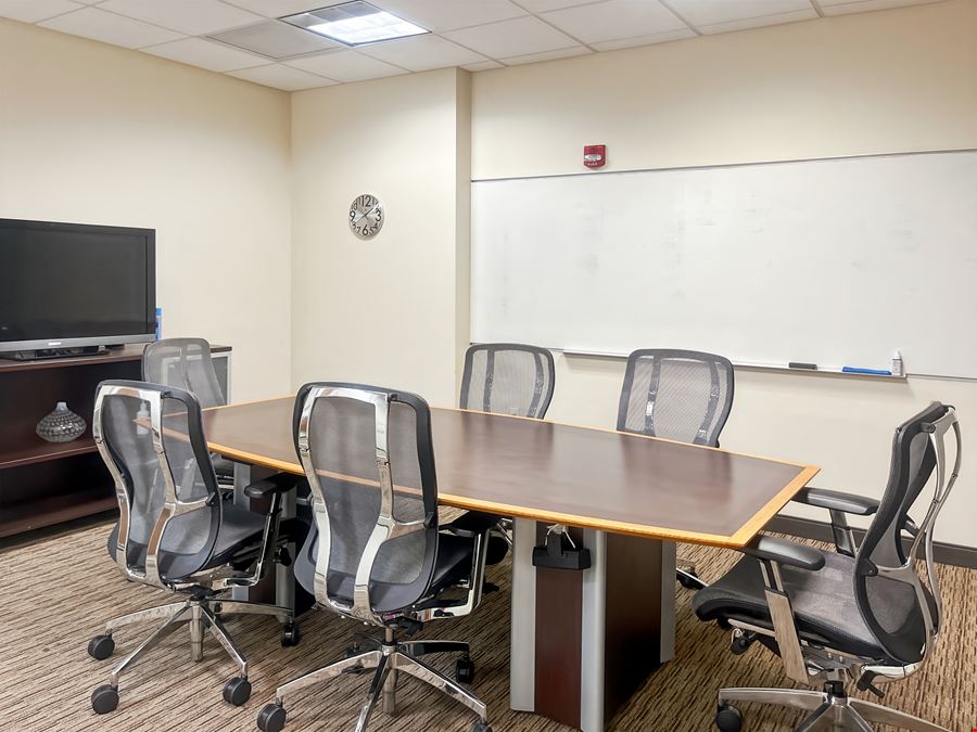 Regus - Tallahassee – Alliance Center