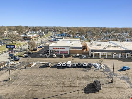 Puritas Park Shopping Center