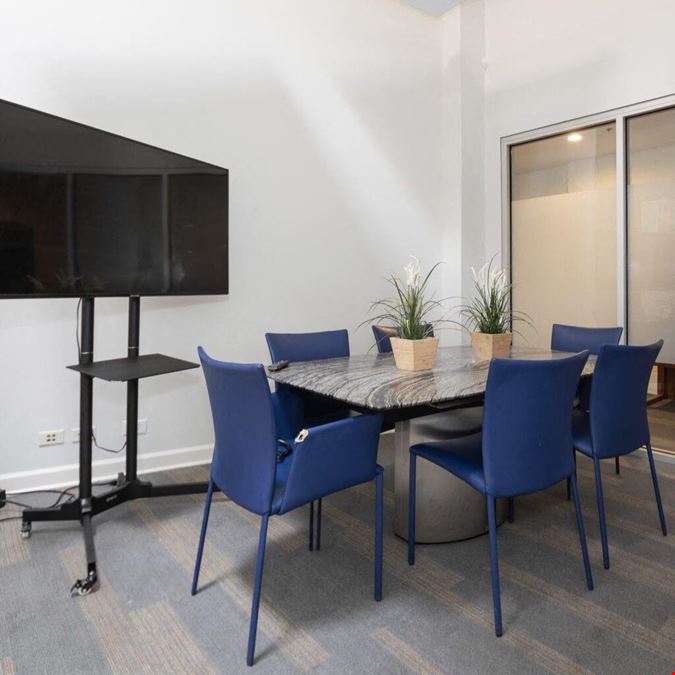 Office 805 - 805 Greenwood St