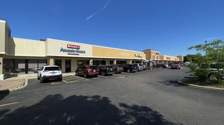 Retail space for Rent at River Square Shopping Center in Batavia