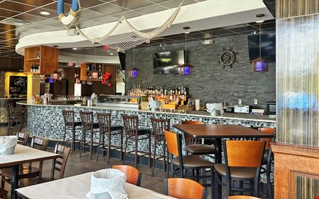 32821- 32905 Grand River Ave