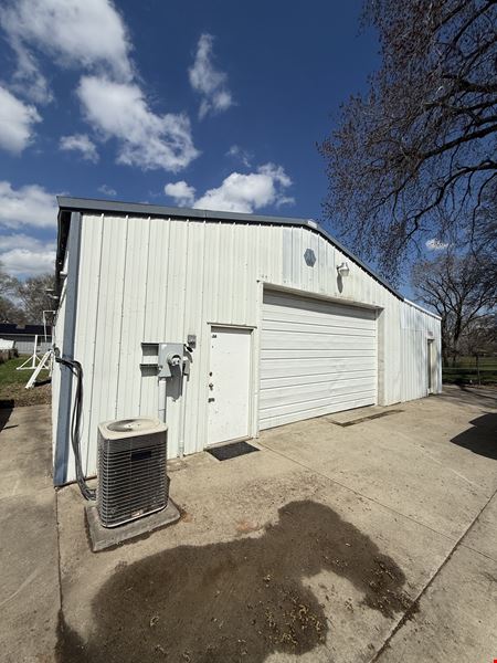 Industrial space for Rent at 16004 E 23rd Street in Independence