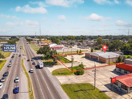 Retail space for Rent at Free-Standing Retail Building with High Visibility on Florida Blvd in Baton Rouge