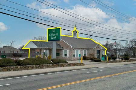 Retail space for Sale at 275 Newport Avenue in East Providence