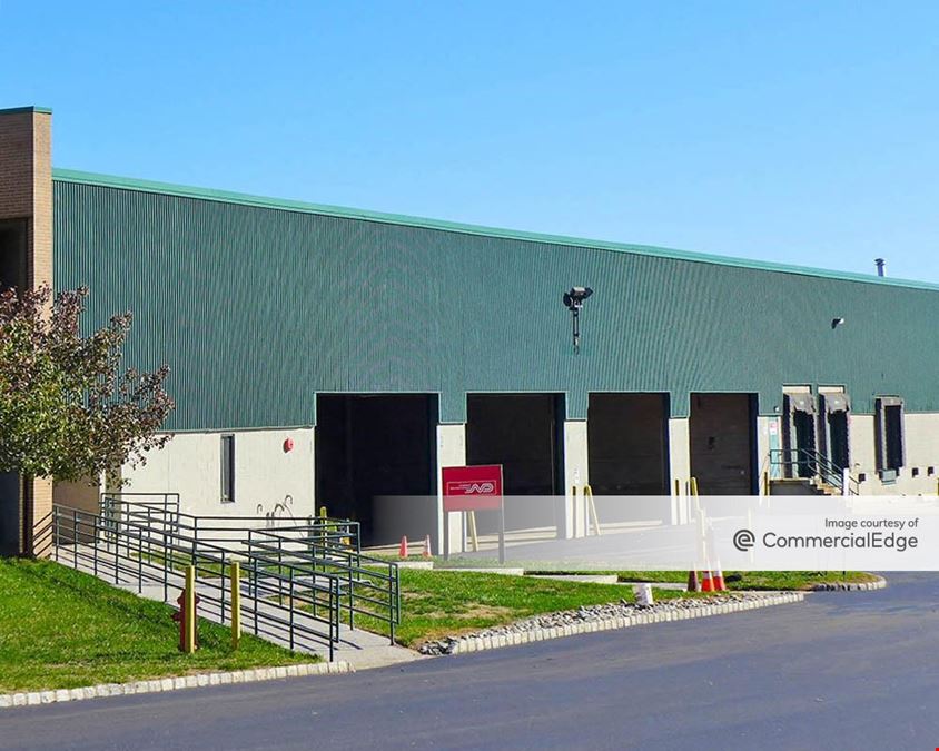 180 Raritan Center Pkwy