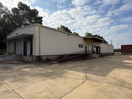 Industrial space for Rent at 3406 West Main St in Tupelo