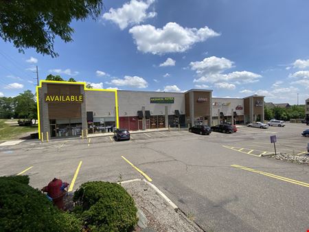 Retail space for Rent at Regency Plaza in Farmington Hills