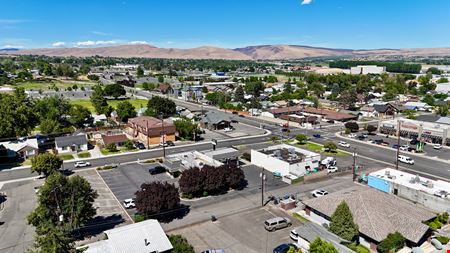 Two-Tenant Commercial Investment Opportunity