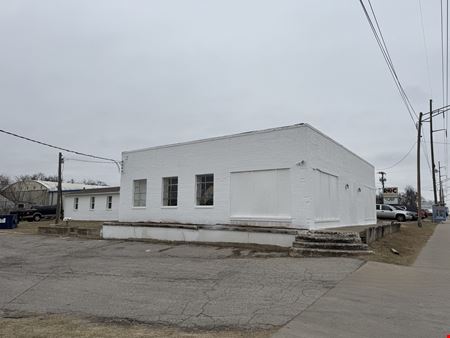 7706-7708 NW 10th St