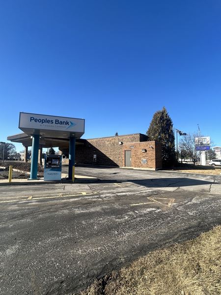 Retail space for Sale at Former Peoples Bank - 1300 Sheffield Ave in Dyer