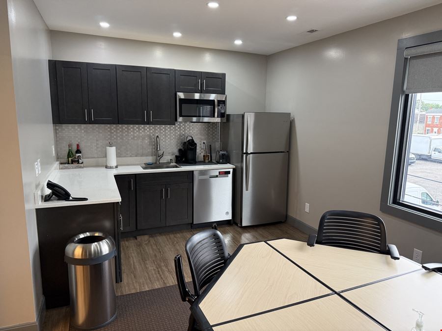 6,535 sq ft-Sale / 5,995 sq ft- Lease