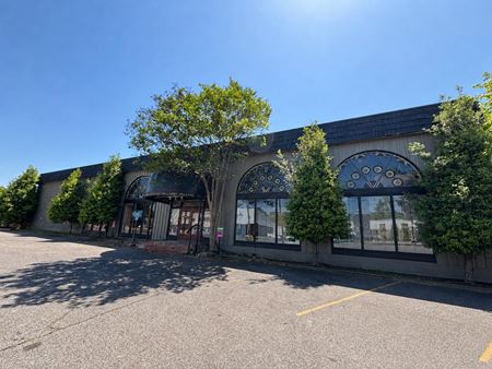 Retail space for Rent at 2169 Central Ave in Memphis