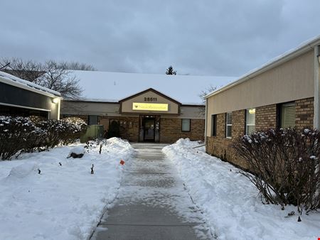 Orchard Lake Professional Plaza