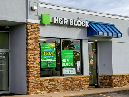 Retail space for Rent at Century 21 Plaza in Wisconsin Rapids