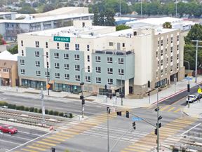 Street Visible Retail in New Mixed-Use Development