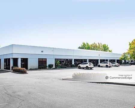 Industrial space for Rent at Quarry Business Center in Pleasanton