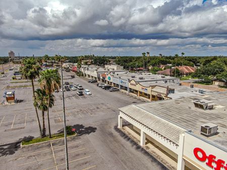 Town & Country Shopping Center