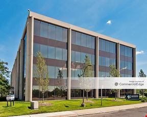 Robbins Executive Park West - 500 Stephenson Hwy