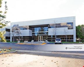 Brea Corporate Park - 3020 & 3060 Saturn Street