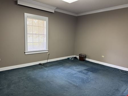 Office Building For Sale on LA-1