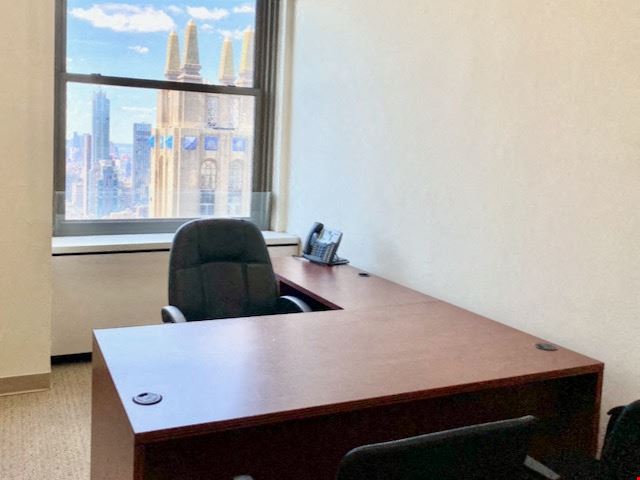 Stark Office Suites - One Grand Central Place
