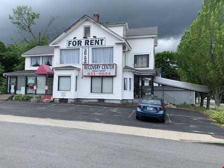 Retail space for Sale at 642 East Ave, Warwick, RI 02886 in Warwick