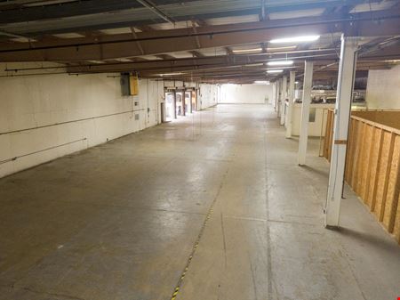 FOR LEASE -  4000, MEMORIAL PKWY - WAREHOUSE SPACE 54,000 SF