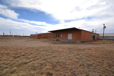 Industrial space for Sale at 1111 N Ave S in Lubbock