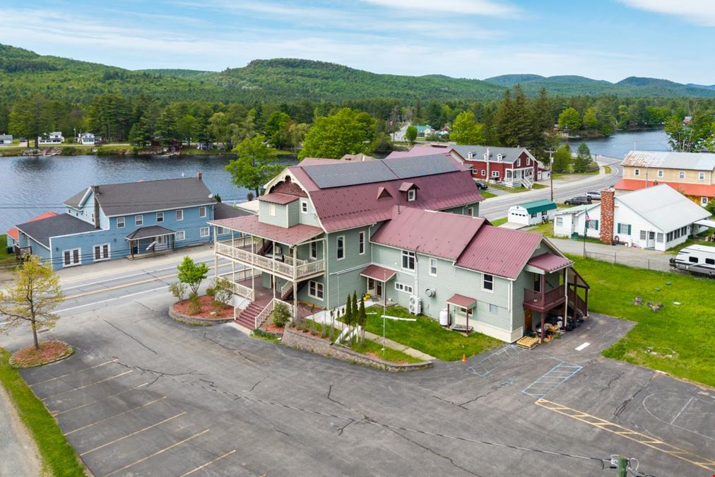 $1 Auction - Adirondack Former Hospitality/Retreat Building | 17 Bedrooms | Lake Algonquin
