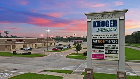 Retail space for Rent at Woodshore Marketplace  in Clute
