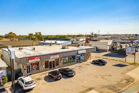 Retail space for Sale at Lake Air Dr in Waco