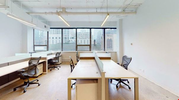40 E. Huron