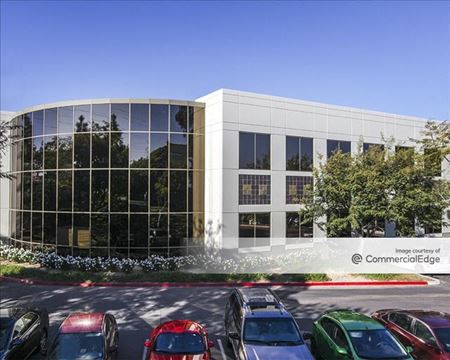 Office space for Rent at Wateridge Pointe in San Diego