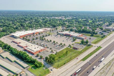 Retail space for Rent at Grandview Plaza in Florissant