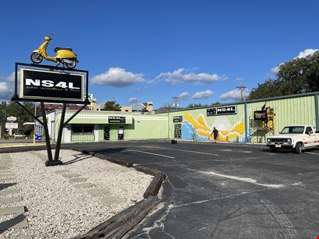Retail space for Rent at 633 NW 13th St in Gainesville