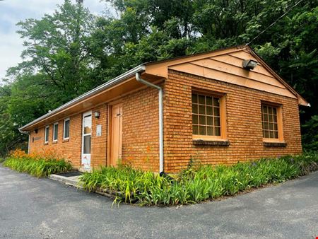 Freestanding Salem Office | 1,000 SF