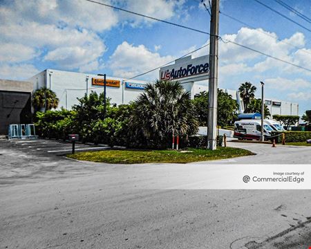 Commercial space at 2875 NW 77th Avenue in Miami
