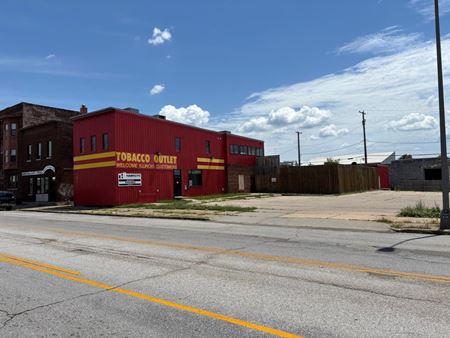 Retail space for Sale at 813 W 2nd Street, Davenport, IA in Davenport