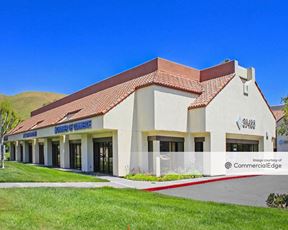 Mission Hills Plaza