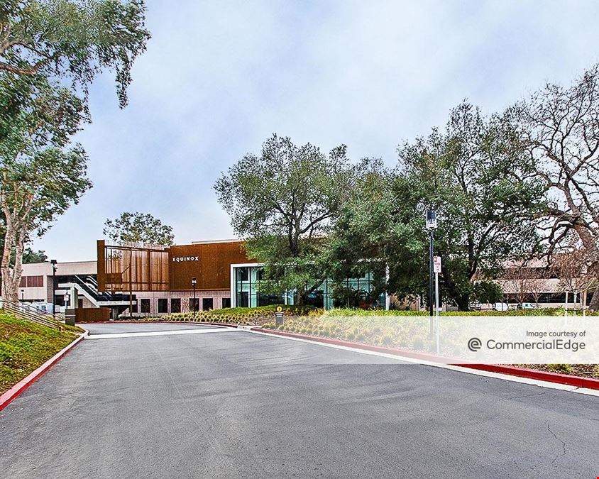 Lakeview Innovation Center