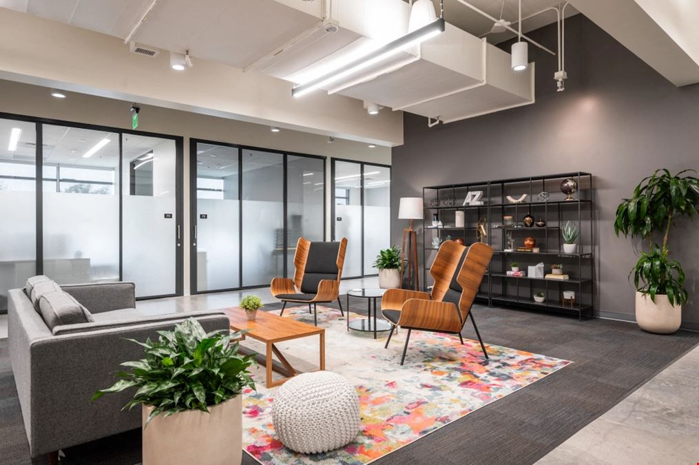 Industrious - 2801 East Camelback Road