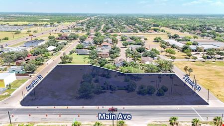 Commercial space at 213 E Main Ave in Alton