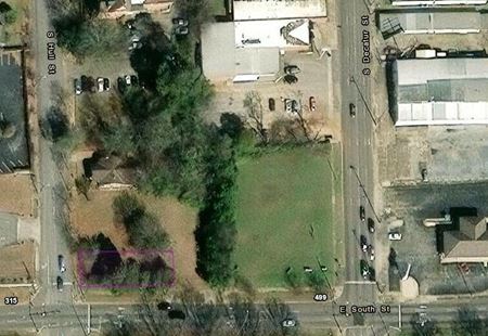 Commercial space at 677 S. Hull St. - Corner Lot in Montgomery