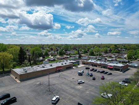Retail space for Rent at Par-Wick Plaza in Taylor