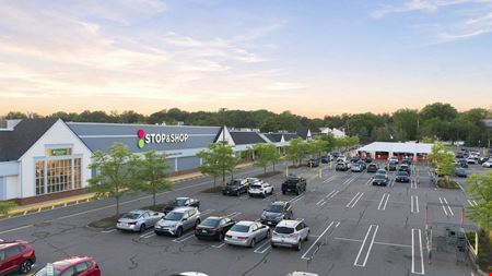 Woburn, MA - Main Street Shopping Center