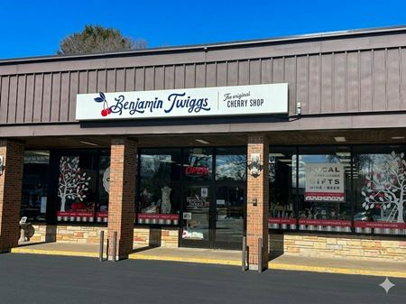Retail space for Rent at Retail Suite - Campus Plaza in Traverse City