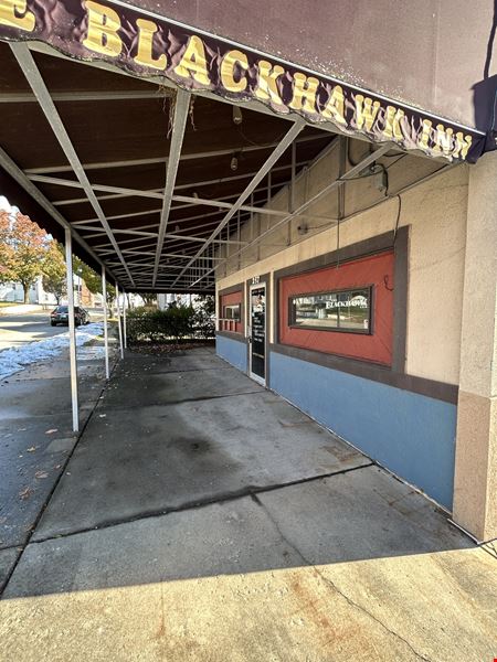 257 W Main St