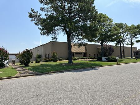 Office space for Rent at 8706 Deerfield Drive in Olive Branch