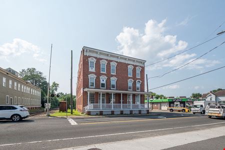 30 Bridge St
