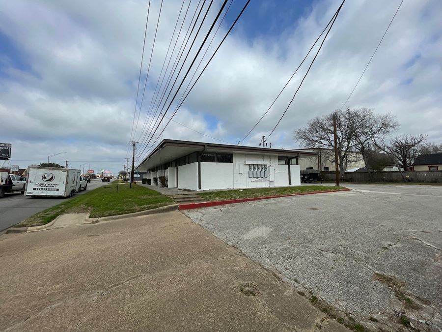 2601 Texas Ave